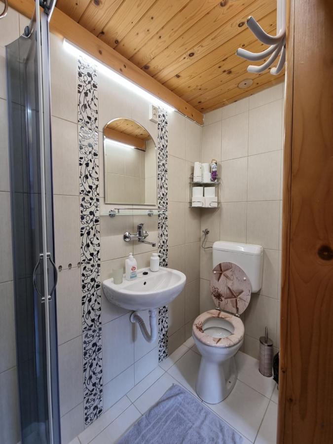 Little Cozy Apartman Miskolc Buitenkant foto
